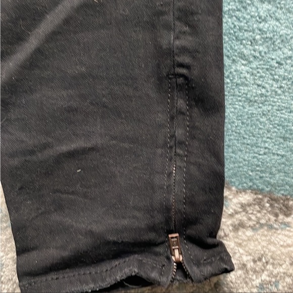 Set of Jeans - Picture 6 of 8